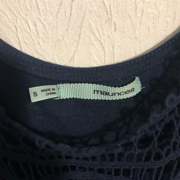 Blouse - Picture 2 of 3